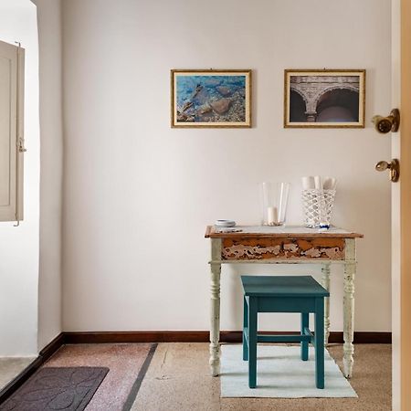 Palazzo De Tomasi B&B Галлиполи Экстерьер фото